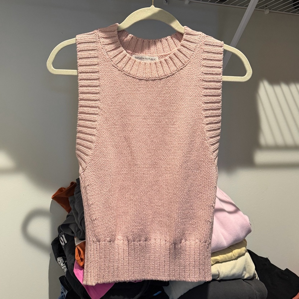 Banana Republic Blush Knit Tank Top